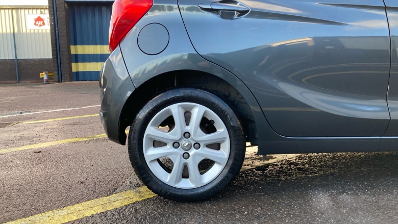 Vauxhall Viva 1.0 SE 5dr [A/C] Petrol Hatchback